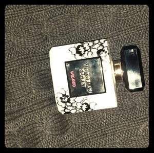 Victoria's Secret WICKED perfume